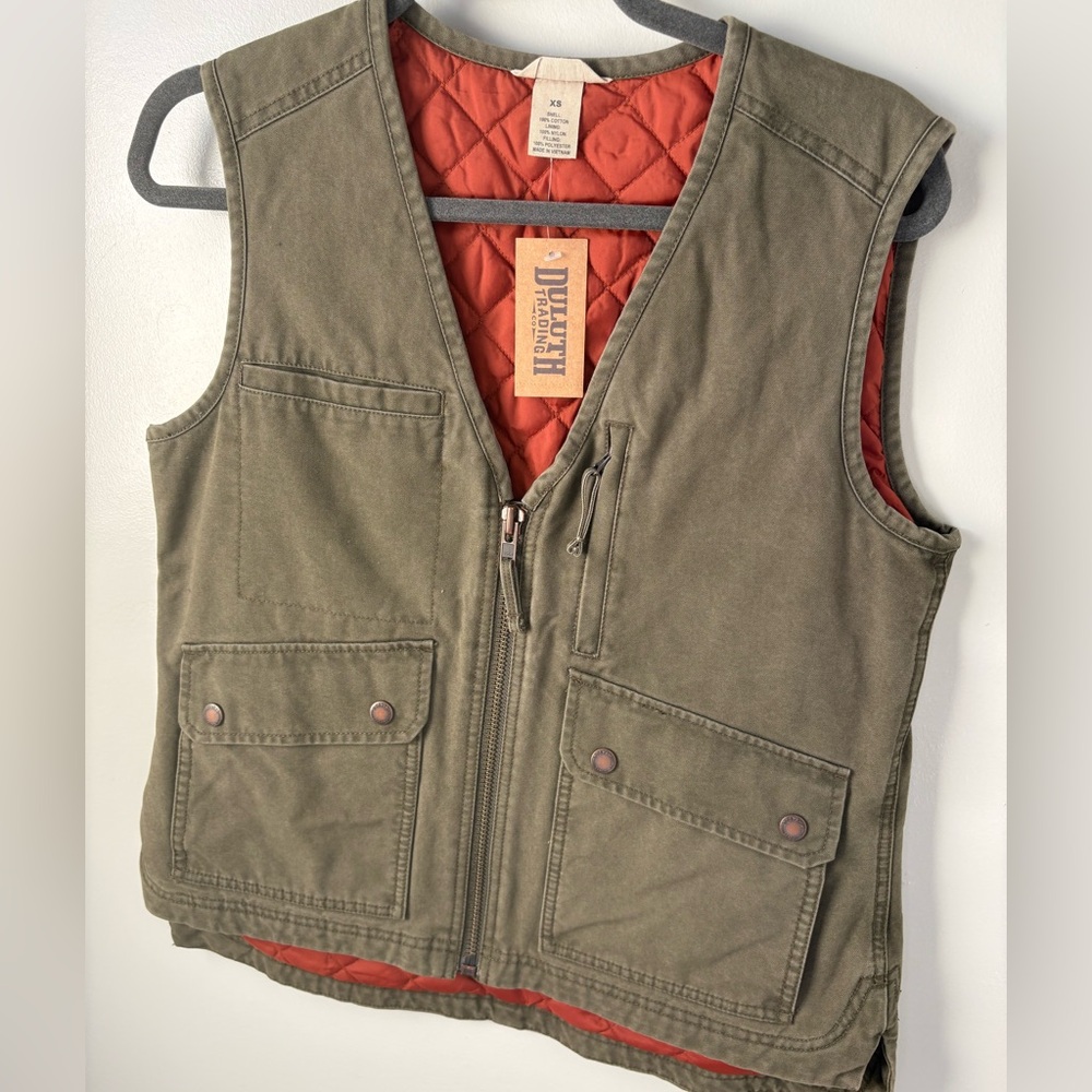 NWT women’s Duluth Trading Olive Green Utility Canvas Vest xs
